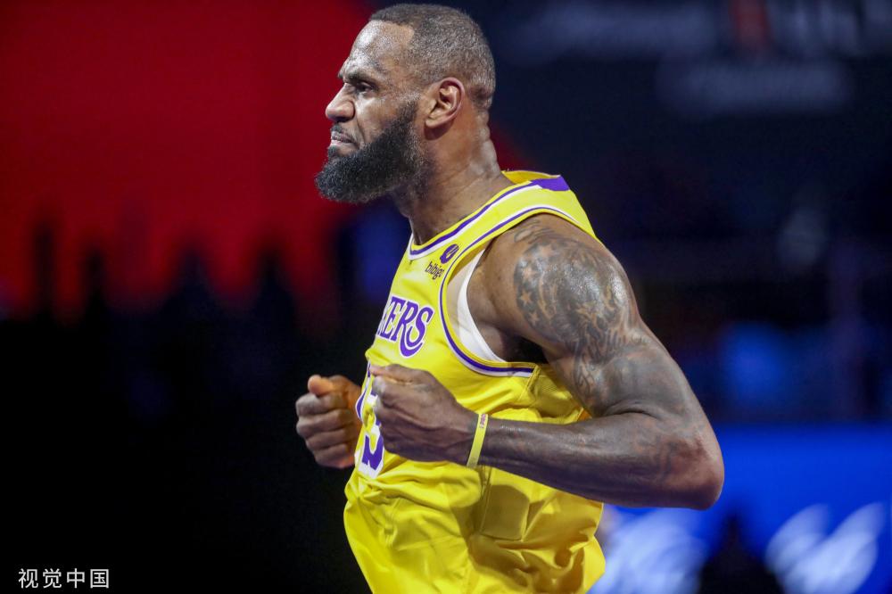 队配合击败 队配合击败